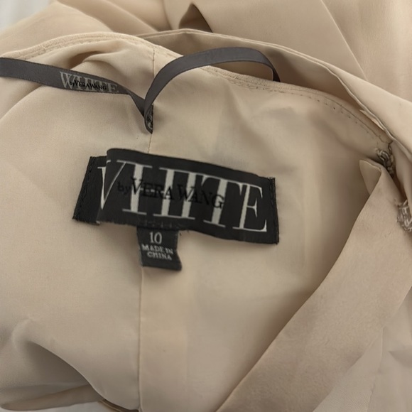 Vera Wang Dress - Picture 5 of 5